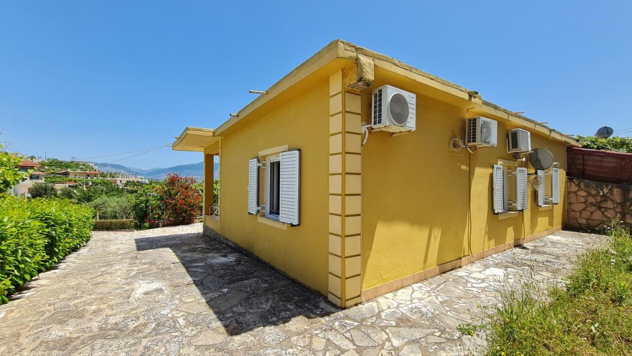 Village Home Next To The Sea Sarandë Buitenkant foto